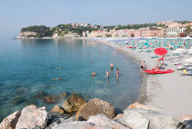 Strand von Celle Ligure