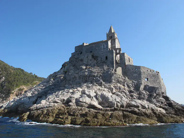 Chiesa di San Pietro sul promontorio di Portovenere