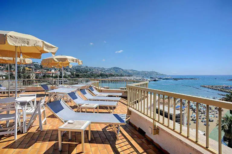 Terrazza vista mare del Residence dei Due Porti