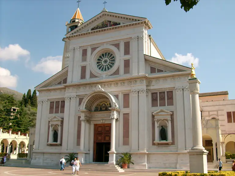 Santuario di Gesù Bambino di Praga ad Arenzano