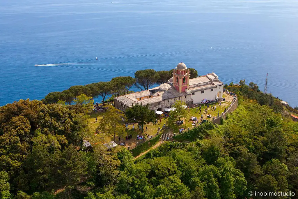 Wallfahrtskirche Nostra Signora di Montenero oberhalb von Riomaggiore