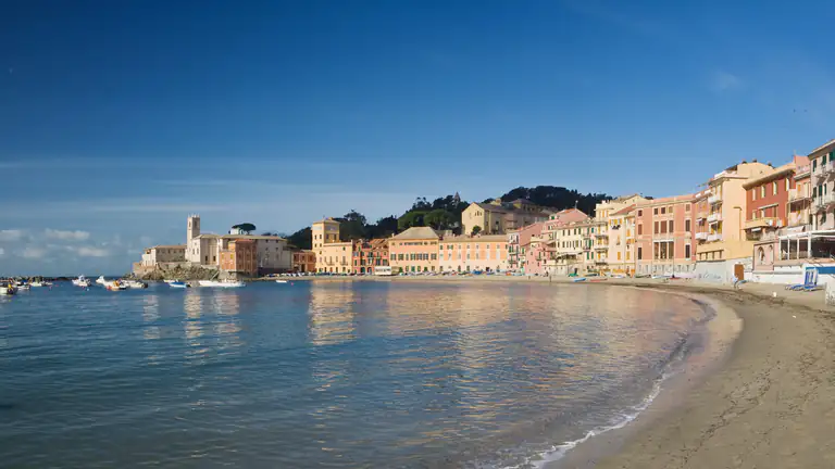 Spiaggia della Baia delle Favole a Sestri Levante
