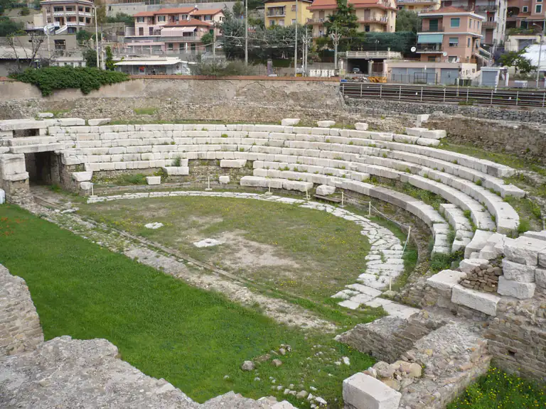 Teatro romano di Albintimilium a Ventimiglia
