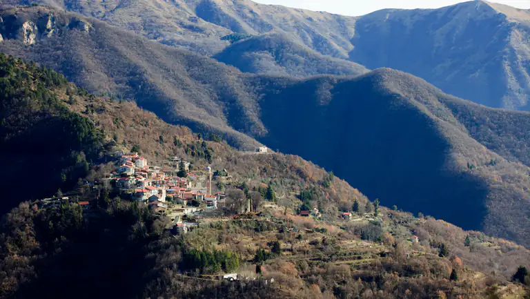 Valle Argentina e montagne attorno a Triora