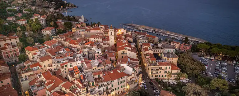 Bordighera Alta vista dall'alto con il mare