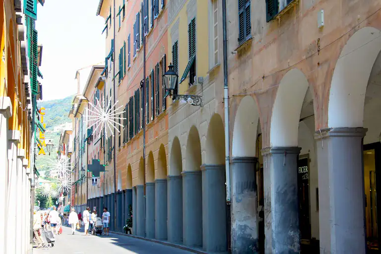 Portici del centro storico di Chiavari