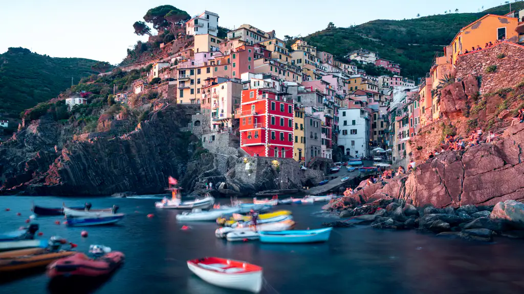 Porticciolo di Riomaggiore con le barche, Cinque Terre