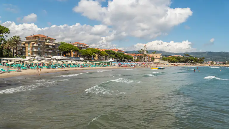 Spiaggia e mare di Diano Marina