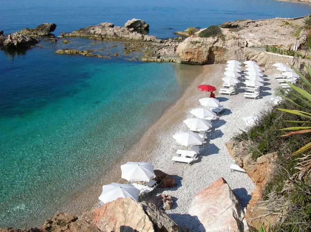 Spiaggetta delle Uova at the Balzi Rossi