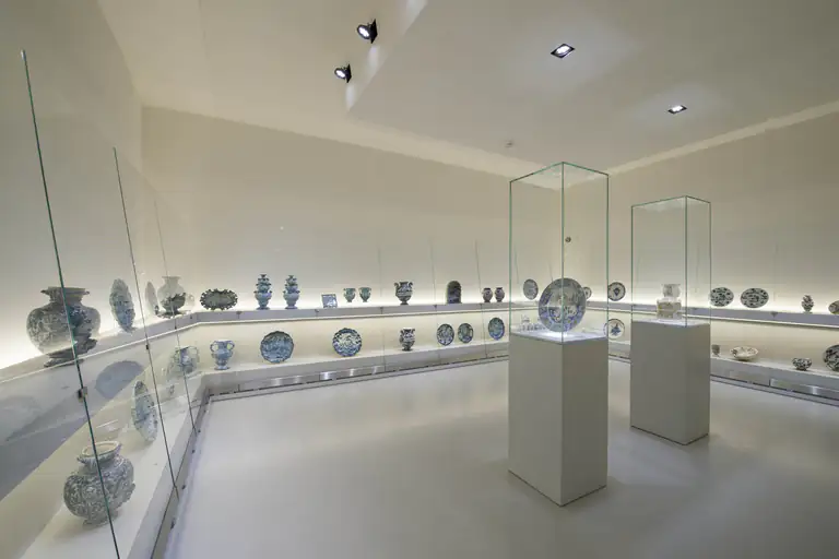 Sala espositiva del Museo della Ceramica di Savona