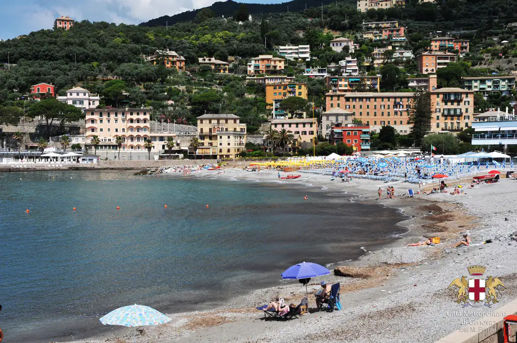 Spiaggia di ciottoli di Recco