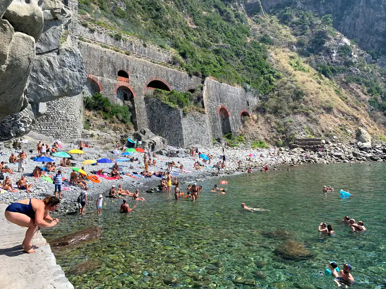 Riomaggiore beach, Cinque Terre
