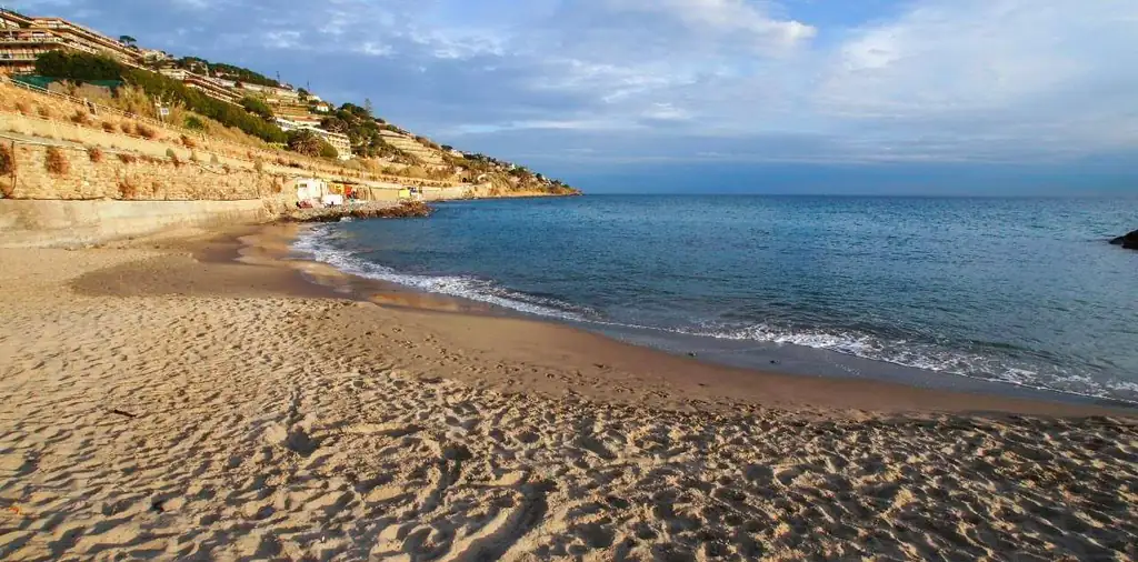 Spiaggia dei Tre Ponti a Sanremo
