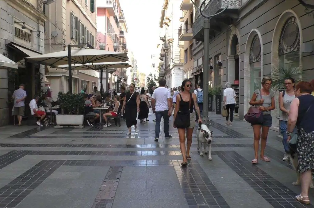 Via Matteotti, die Einkaufsstraße von Sanremo