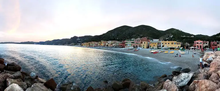 Mare e costa di Finale Ligure