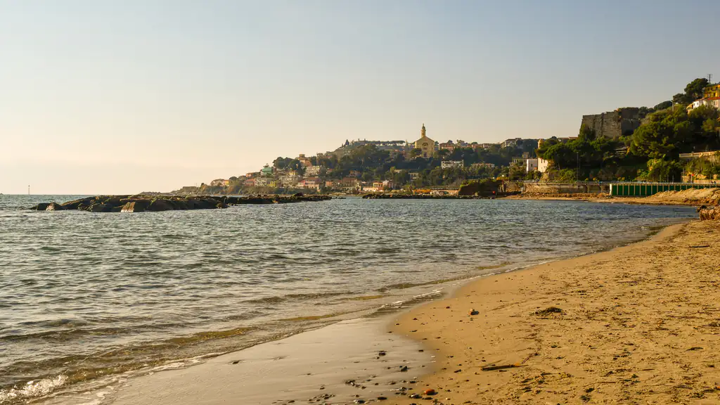 Spiaggia di sabbia di Arma di Taggia