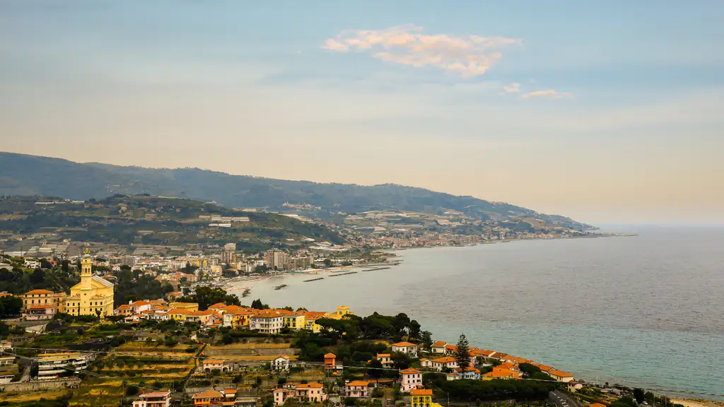 Costa di Arma di Taggia vista dalla collina