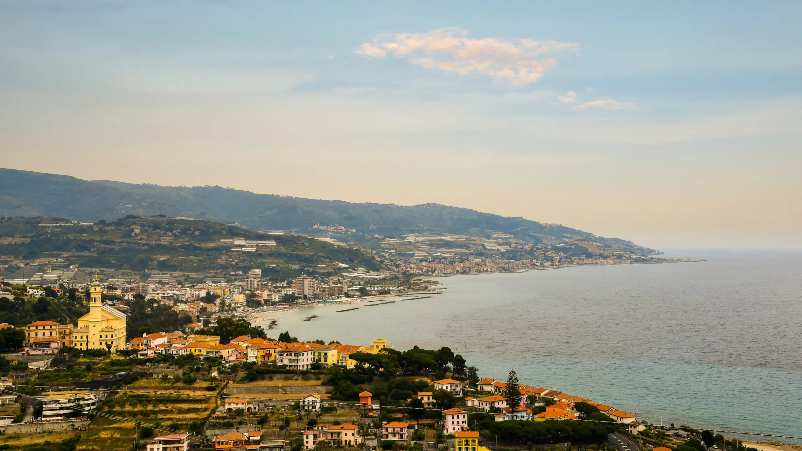 Costa di Arma di Taggia vista dalla collina