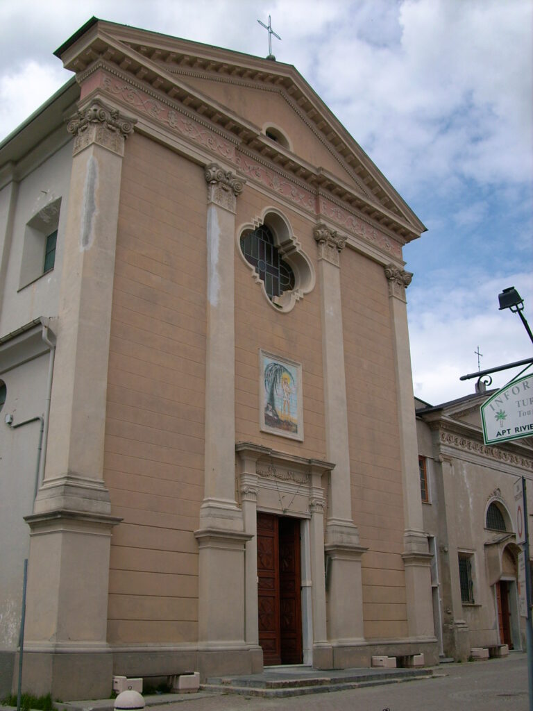 La facciata della parrocchiale di San Giovanni Battista a Bardineto