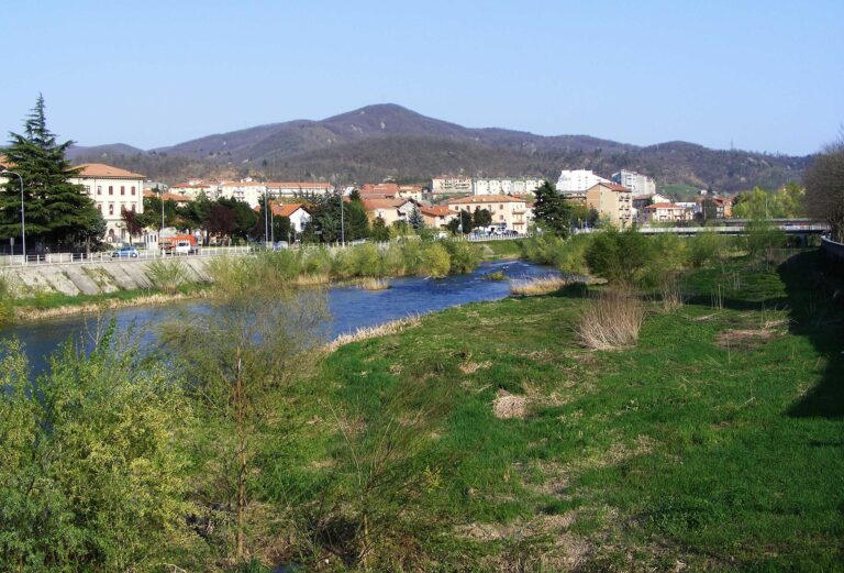 Cairo Montenotte e la valle della Bormida di Spigno