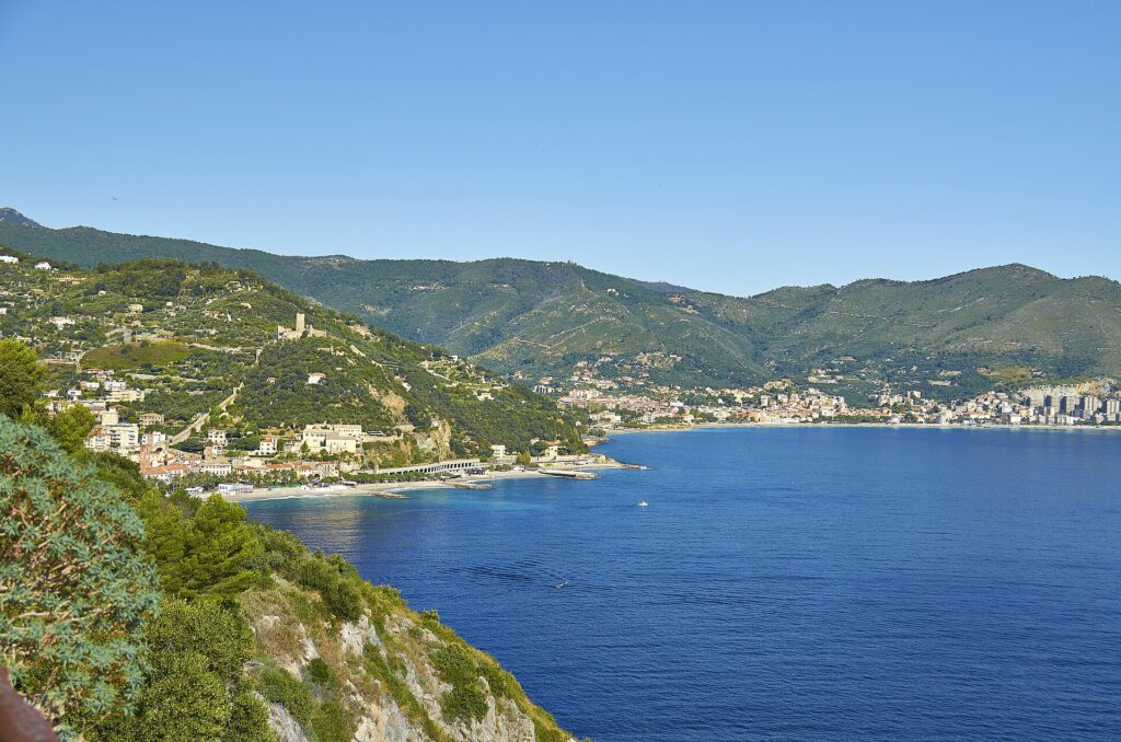 La costa di Spotorno