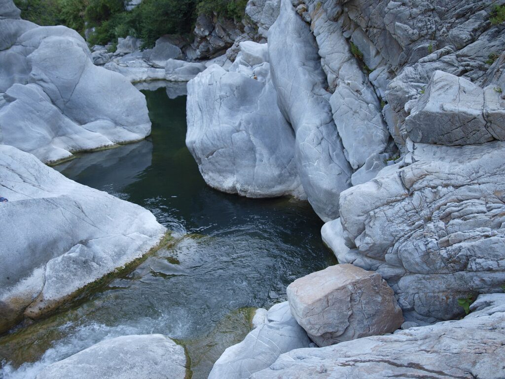 La gola del torrente Argentina a Badalucco