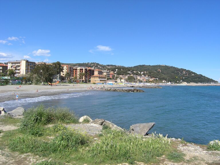 La spiaggia di Andora